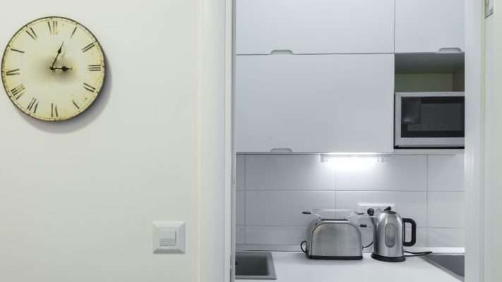 Ρολόγια τοίχου κουζίνας: Πλεονεκτήματα-Massdeco
