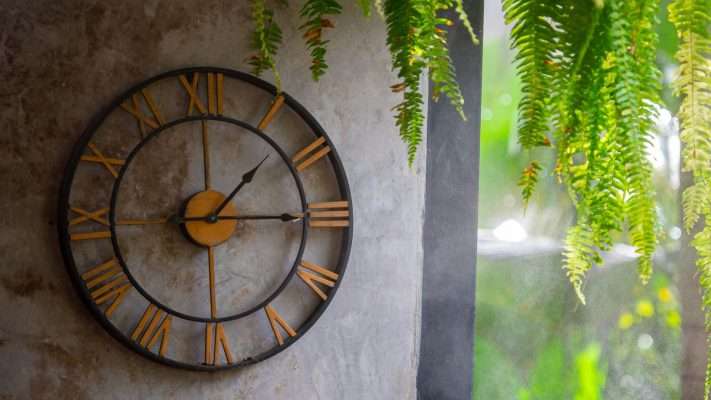Large Wooden Wall Clocks-Massdeco